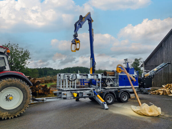 Binderberger SSP 450 with crane and chassis