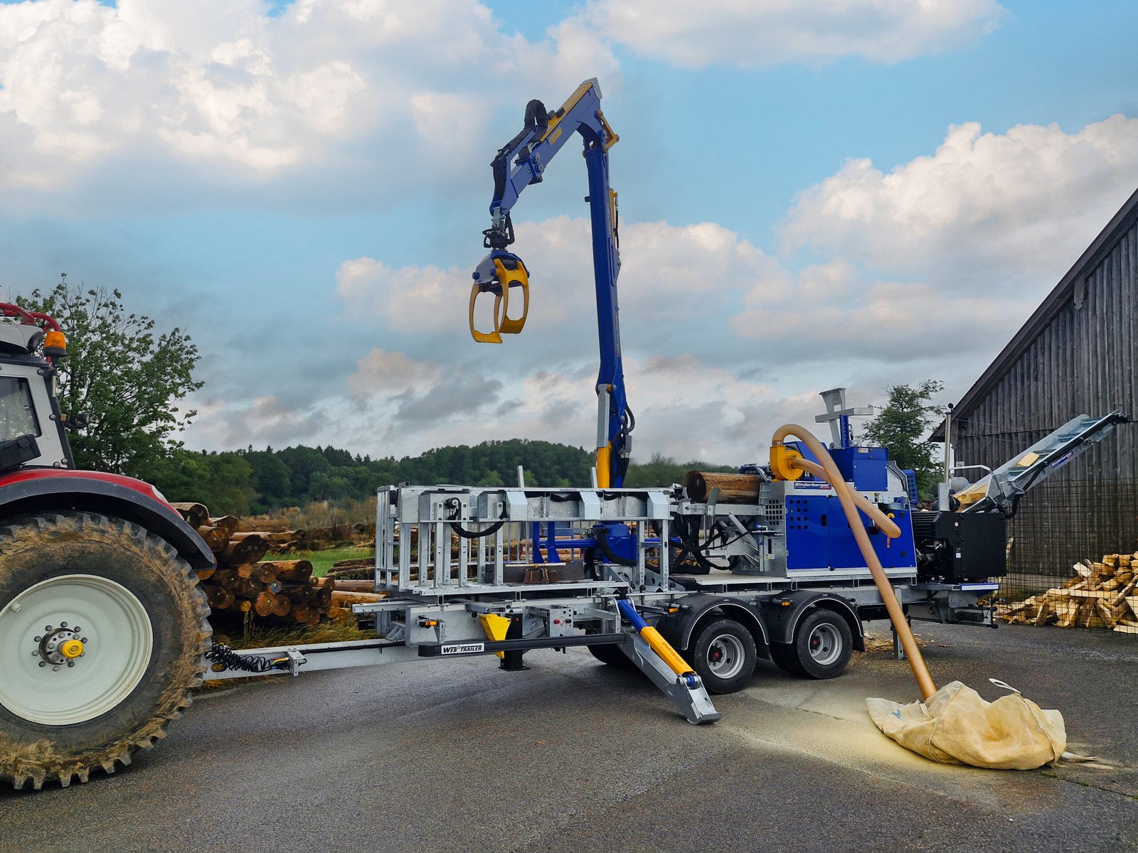 SSP-450-mit-Kran-und-Fahrwerk_location-02-scaled-1.jpg